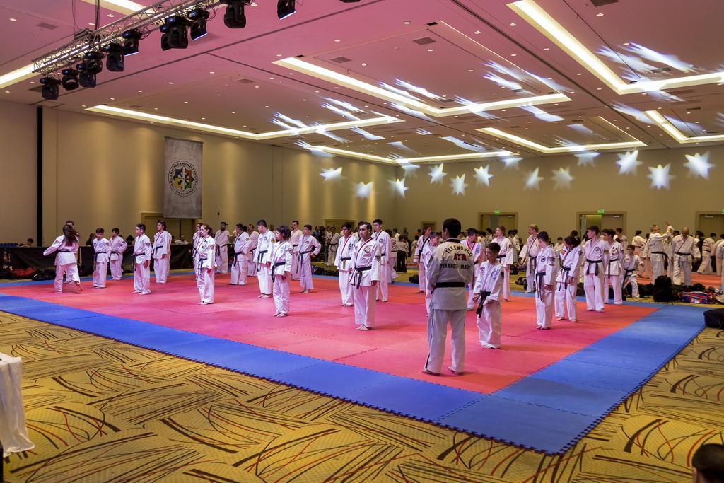 Gala Hotel Y Convenciones Resistencia Ngoại thất bức ảnh