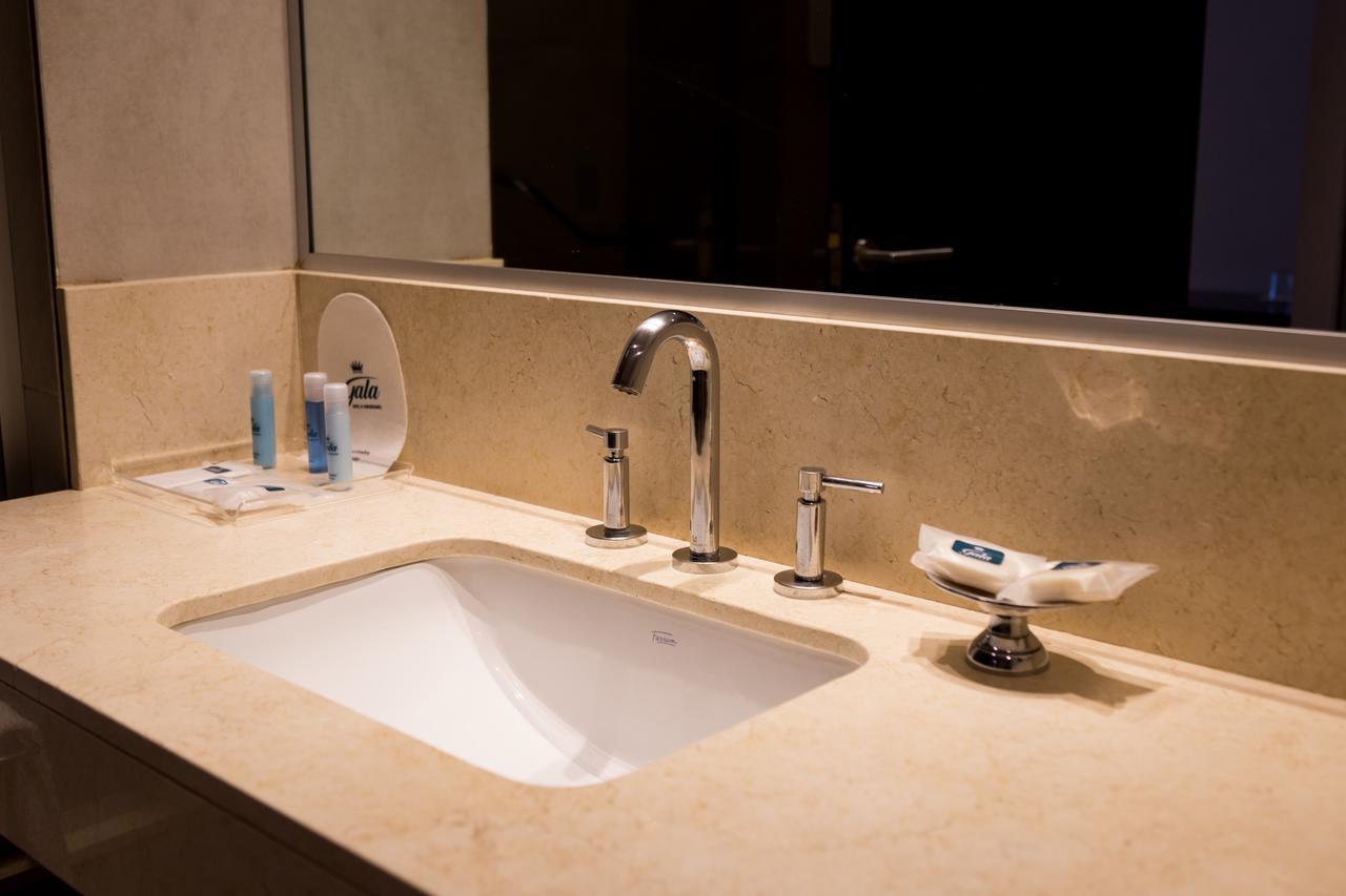 Gala Hotel Y Convenciones Resistencia Ngoại thất bức ảnh