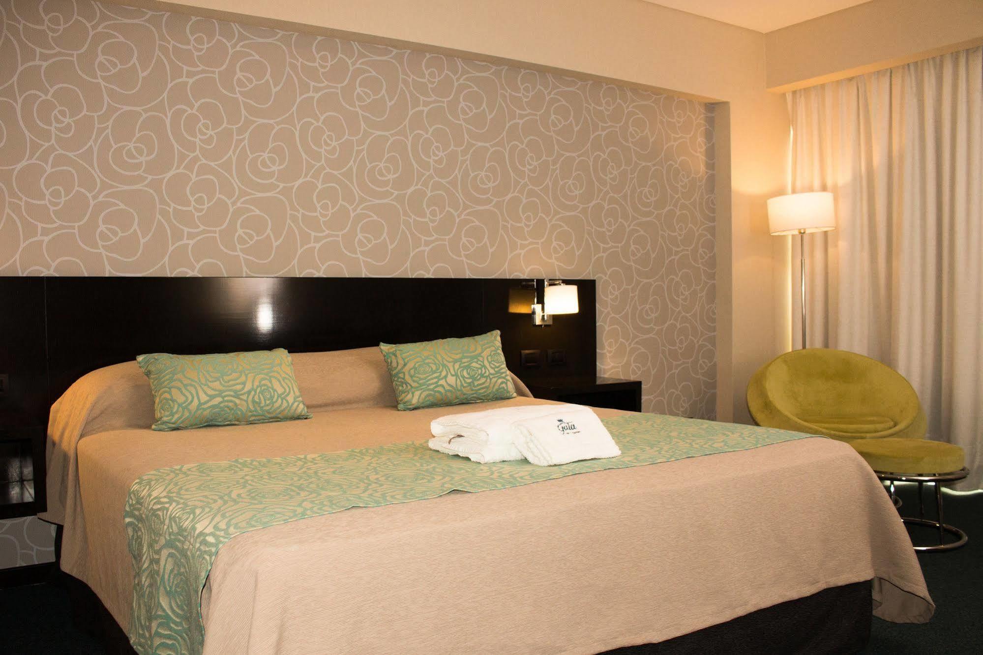 Gala Hotel Y Convenciones Resistencia Ngoại thất bức ảnh